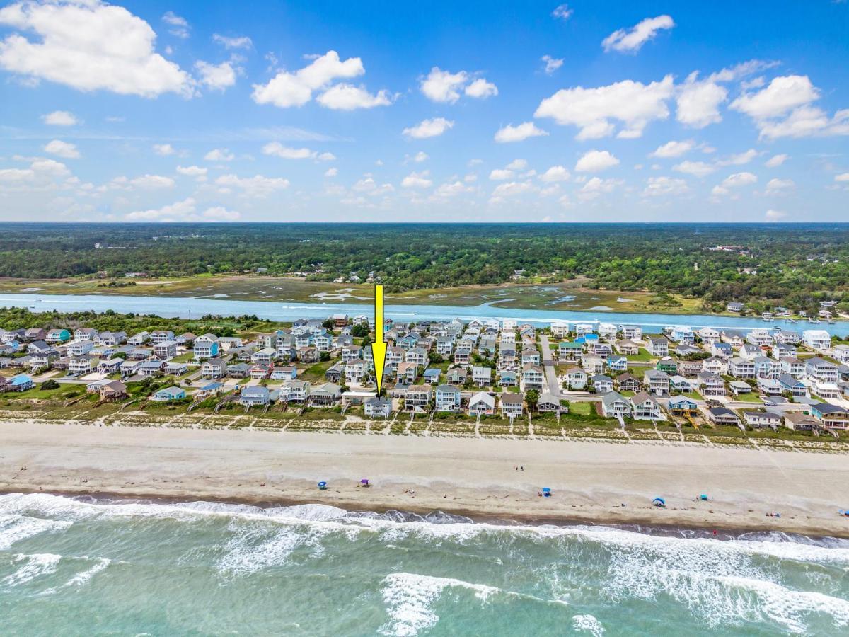 Ocean Daze - Sleeps 22, Direct Oceanfront, Renovated May 2022 Holden Beach Exterior foto